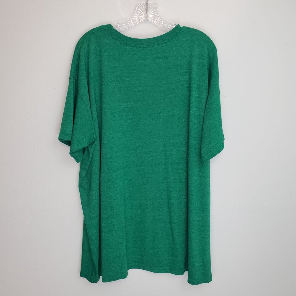 Bean Town Boston Celtics green basketball T-shirt - Picture 7 of 8